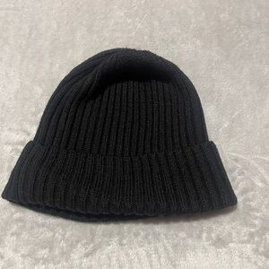 Youth H&M Black knit Beanie hat